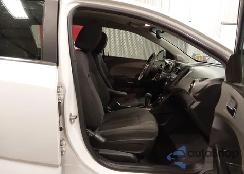 2015 Chevrolet Sonic Lt Auto from USA, damaged, VIN 1G1JC6SH7F4202281